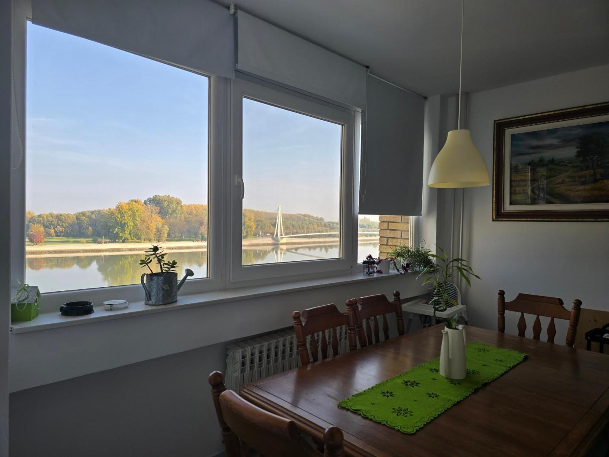 Riverview Apartment Osijek Eksteriør bilde